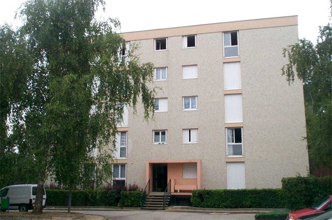 Flat Rue des Murots in Fontaine-Française
