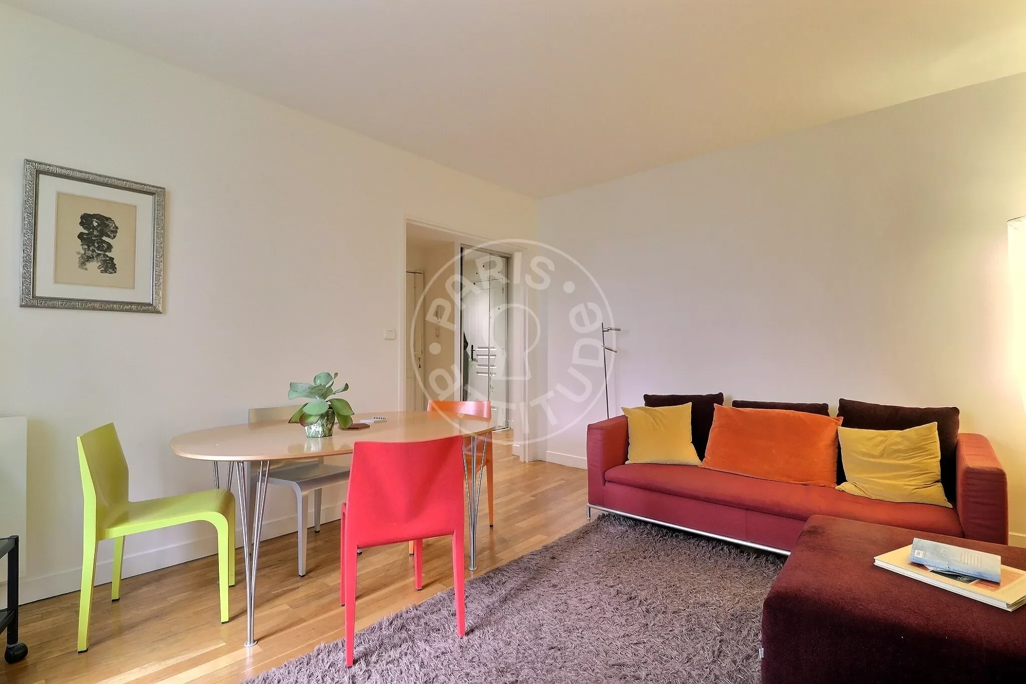 Appartement Rue la Condamine à Paris