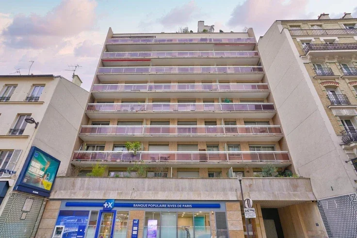 Flat Rue Saint-Charles in Paris
