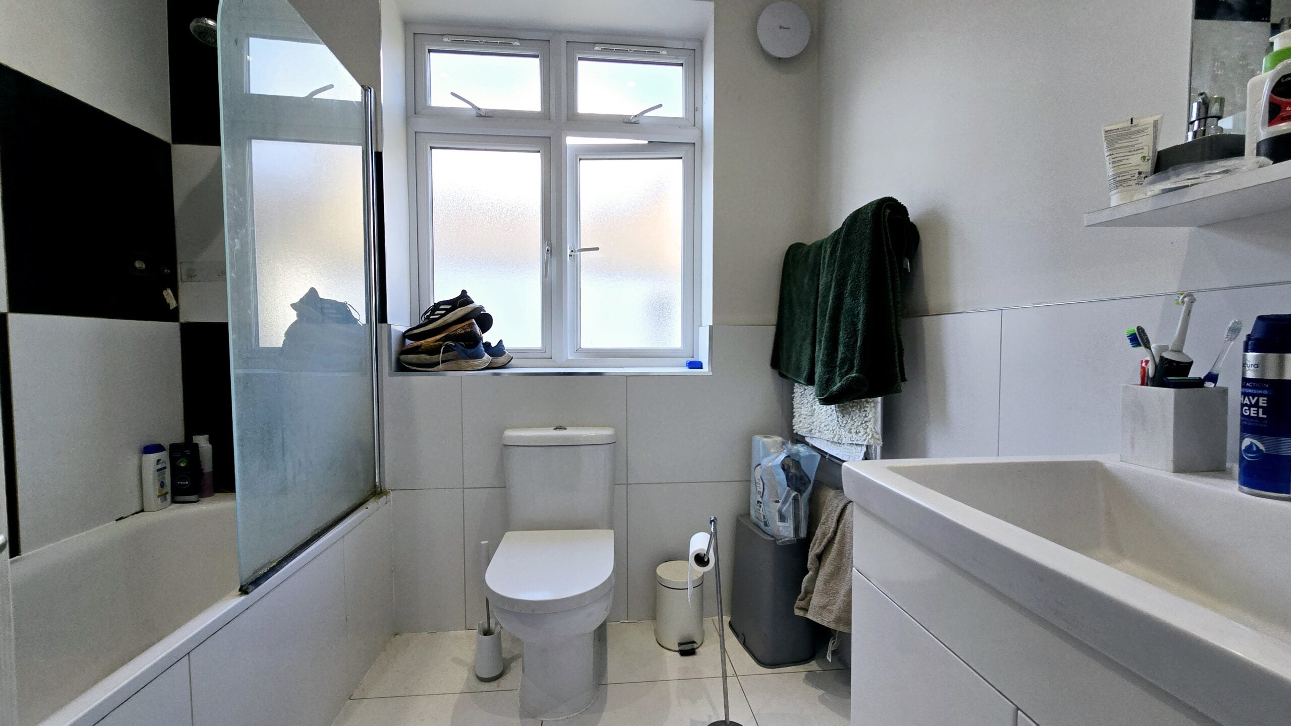 Flat Ashvale Road in Greater London