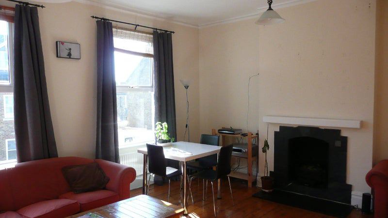 Room Acton Lane in Greater London
