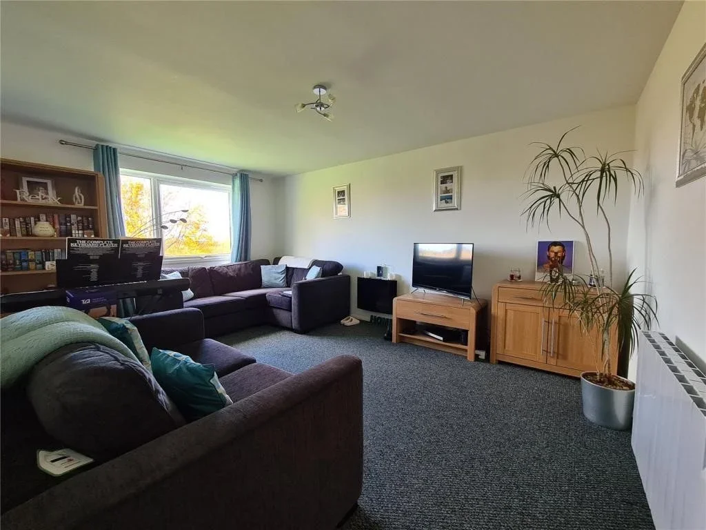 Flat Yeats Close in North Hertfordshire