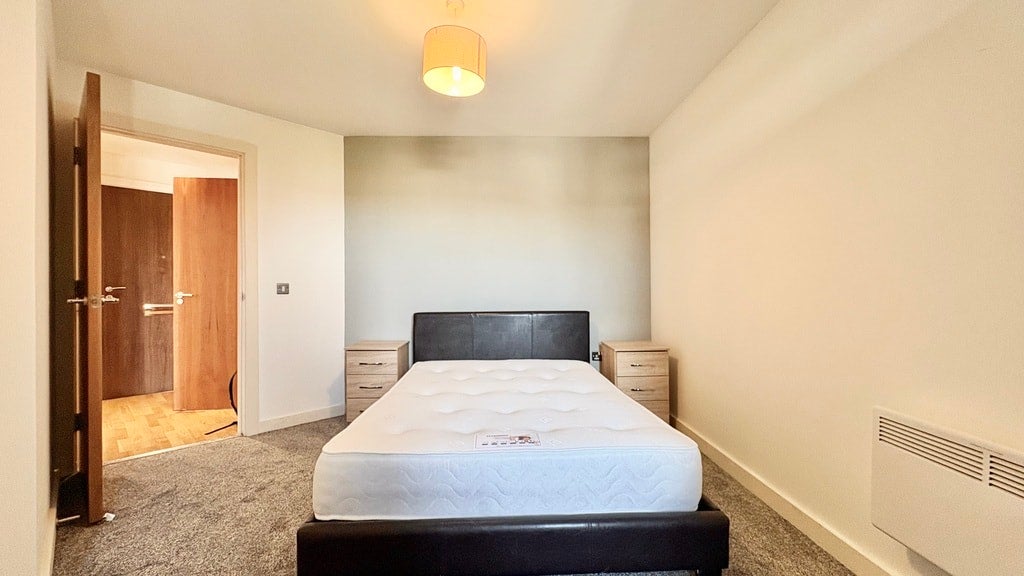 Flat Gotts Road in Leeds