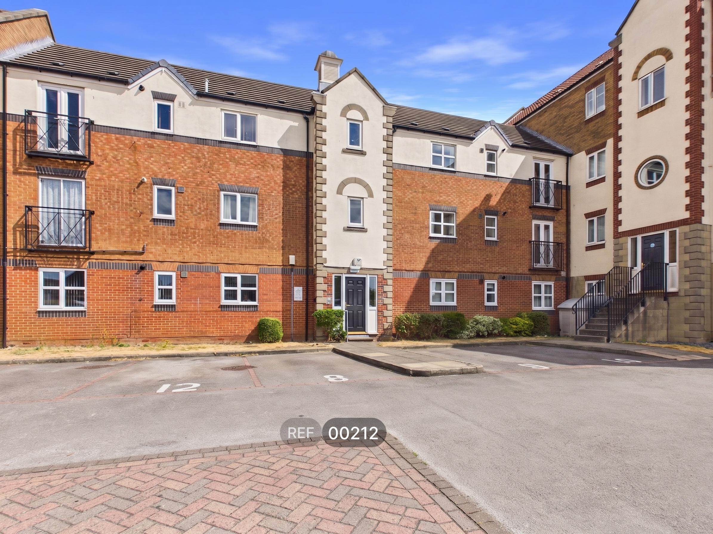 Flat Axholme Court in Hull