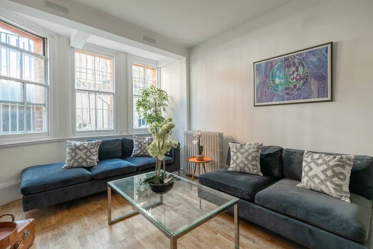 Flat Cadogan Square in Greater London