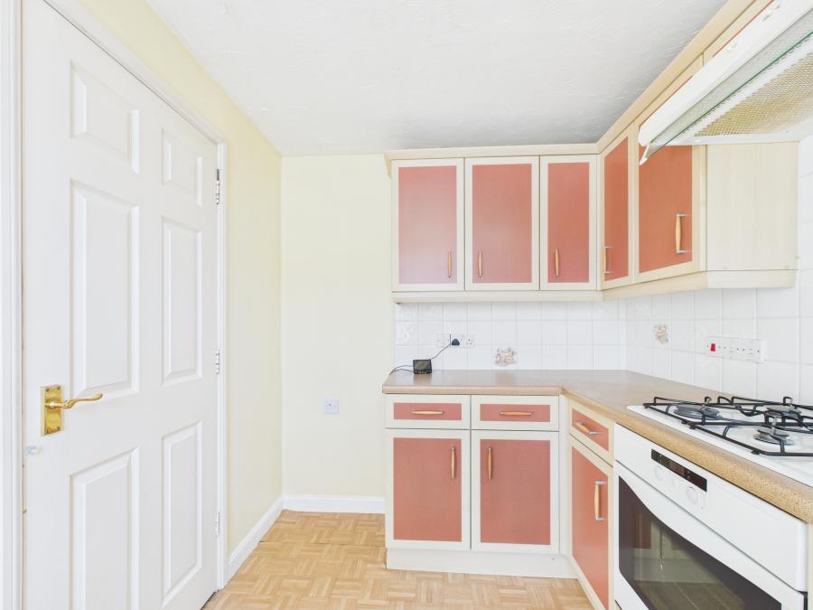 Flat Claremont Road in Portsmouth