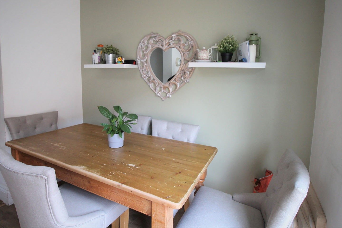 Room Clumber Street in Hull