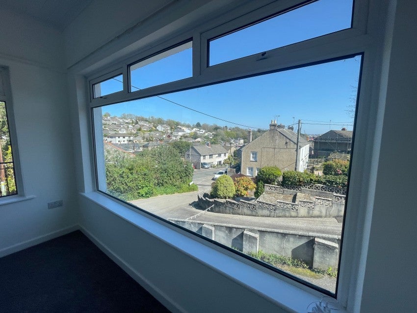 Flat Dunstan Close in Penryn