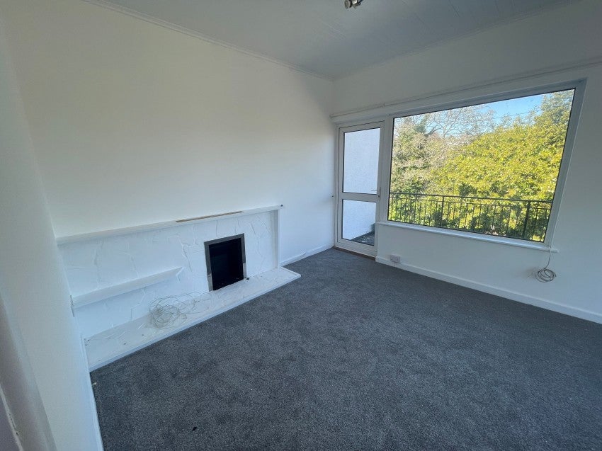 Flat Dunstan Close in Penryn