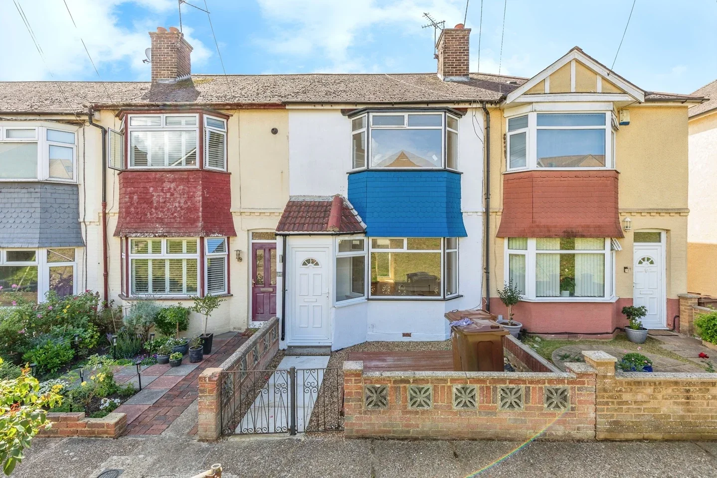 House Broomhill Road in Strood