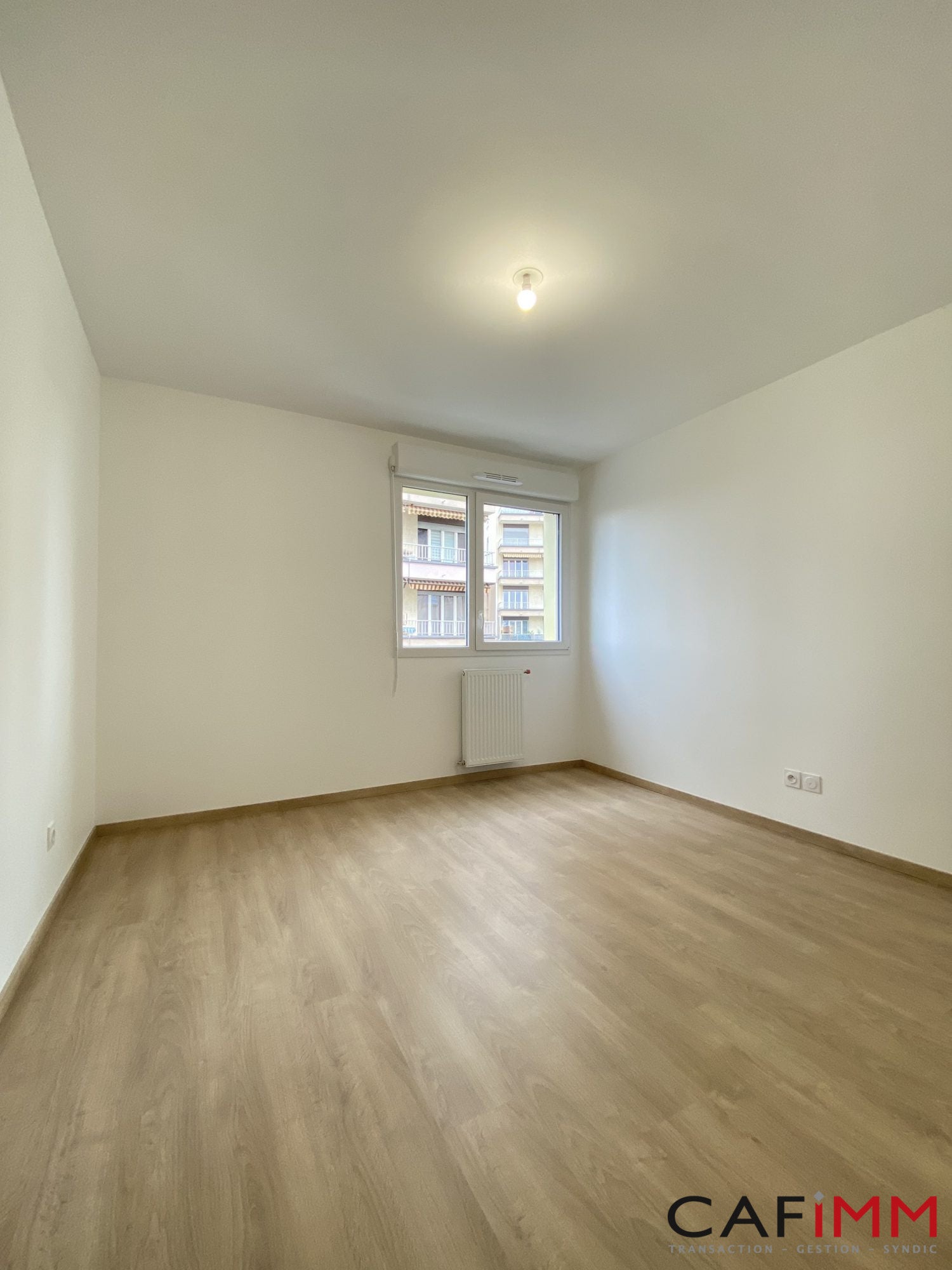 Flat Rue Émile Decorps in Villeurbanne