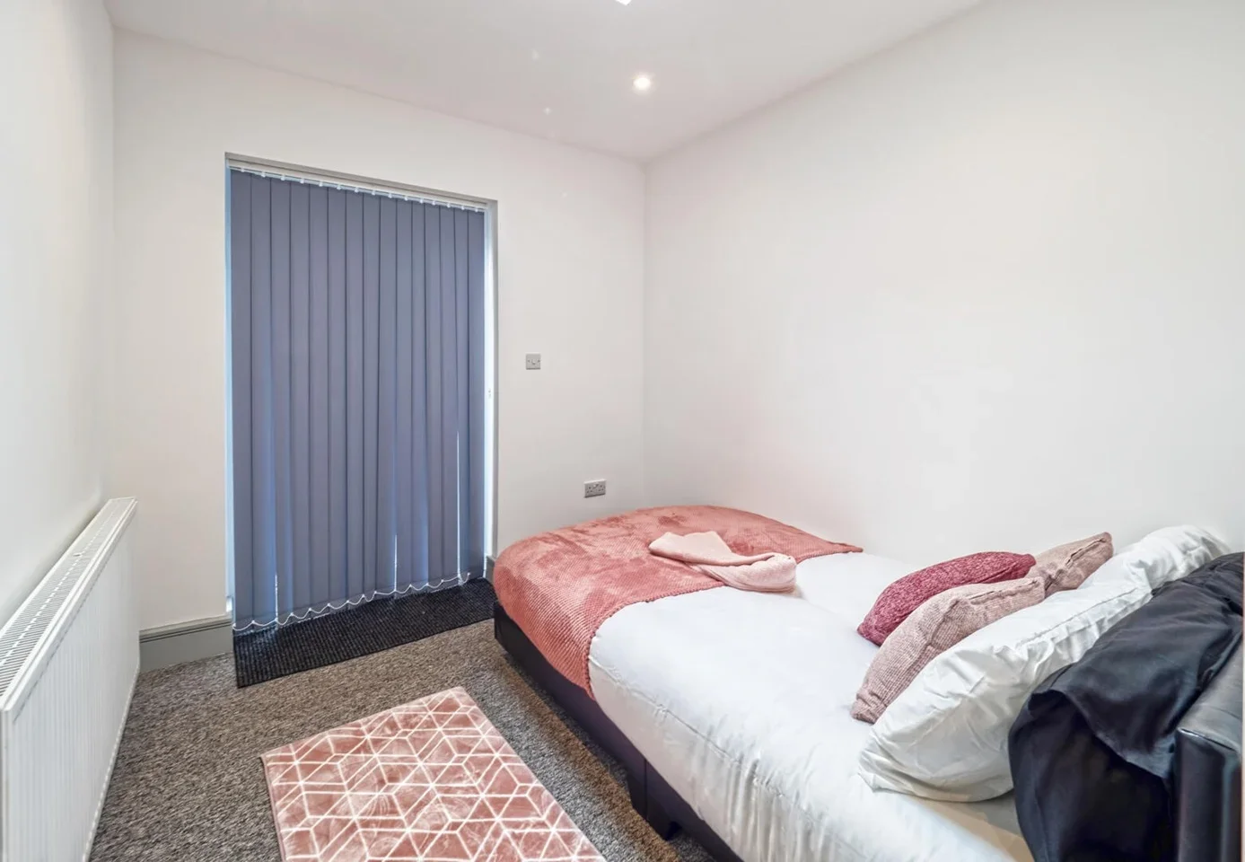 Room Wroughton Terrace in Greater London