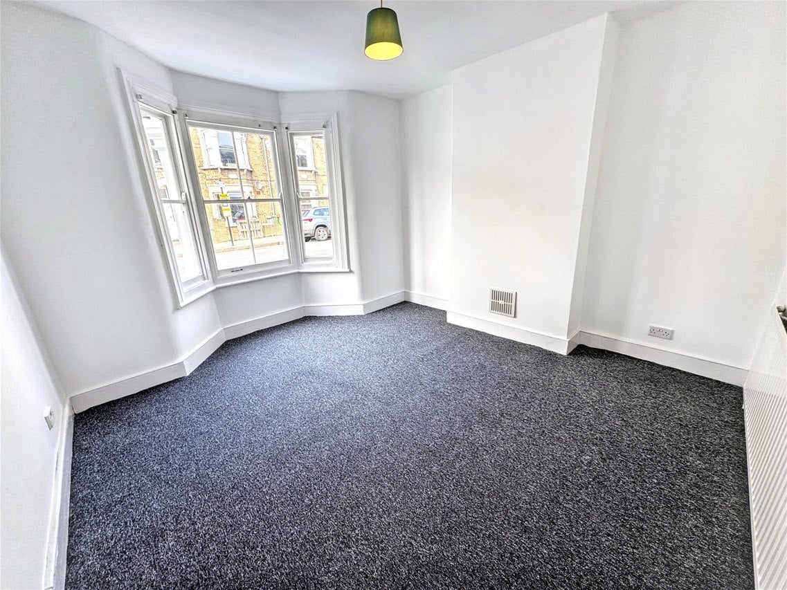 House Ling Road in Greater London
