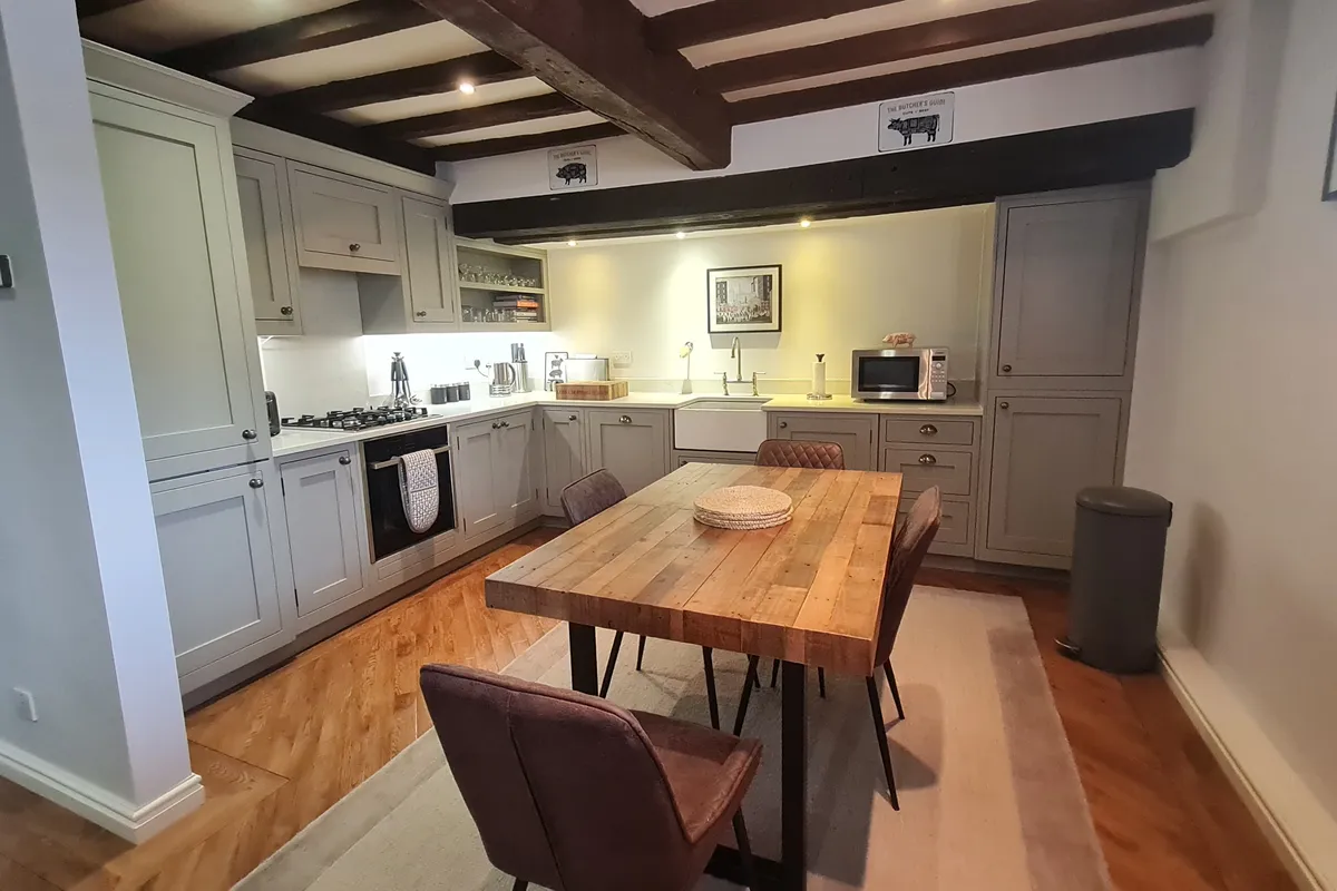 House Badsworth Mews in Wakefield