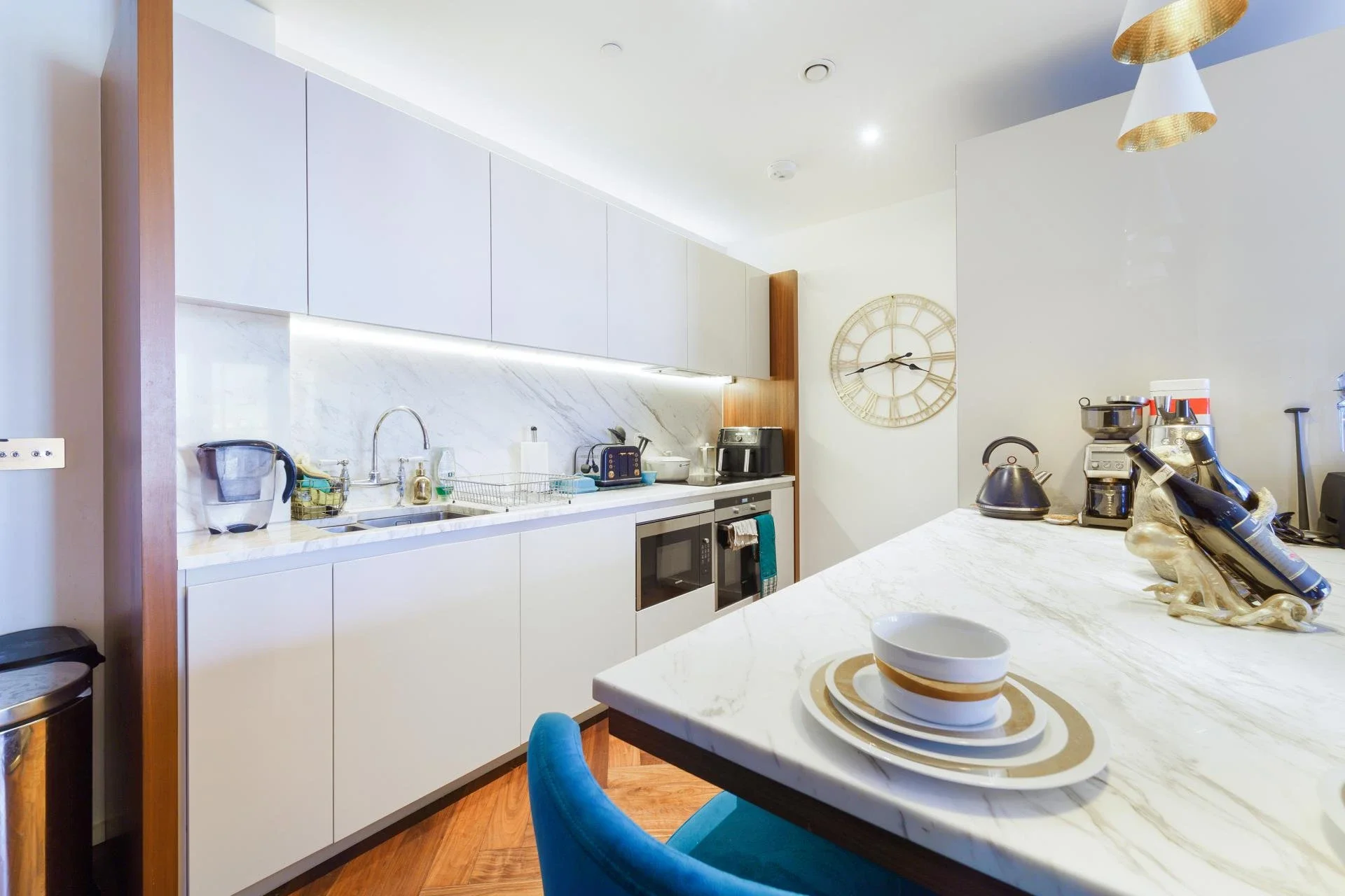 Flat New Mill Road in Greater London