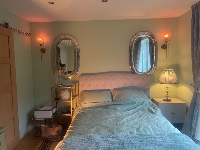 Room Thirlmere Rise in Greater London