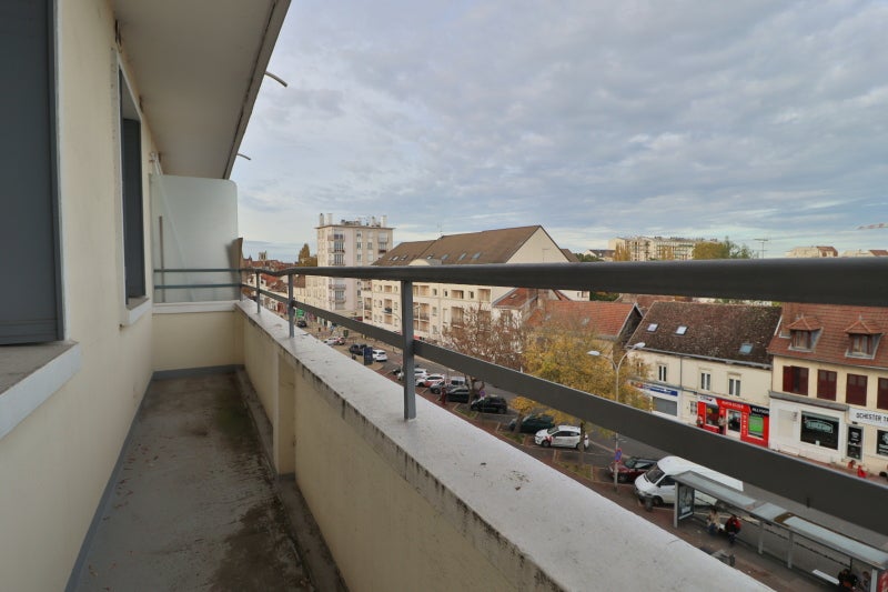 Appartement Avenue Pierre Brossolette à Troyes