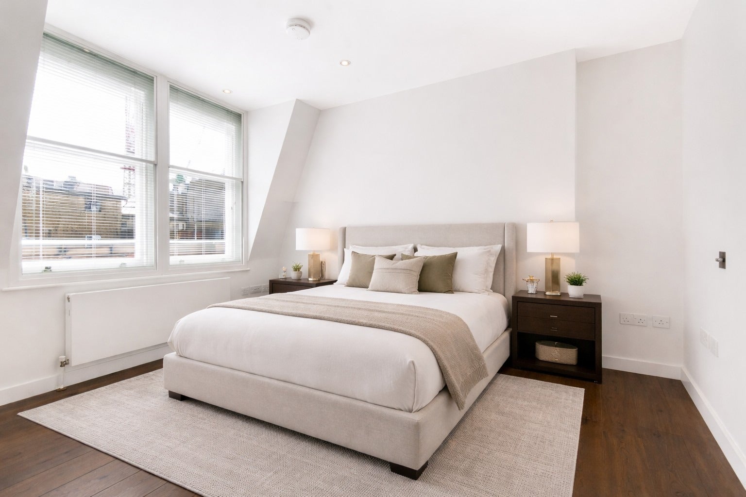 Flat Lisle Street in City of Westminster
