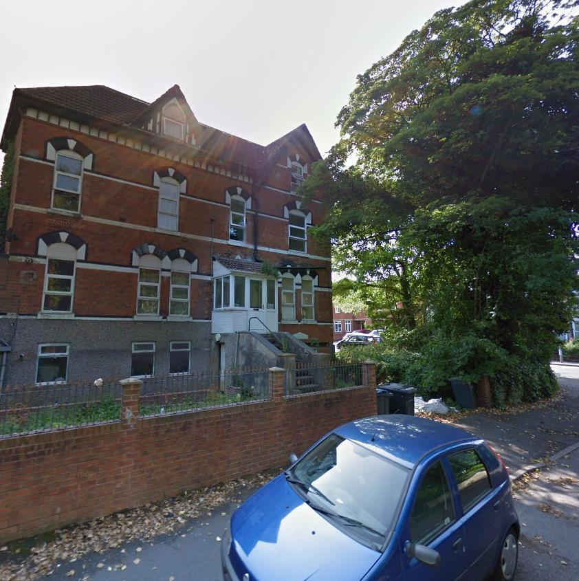 Flat Sandford Road in Birmingham