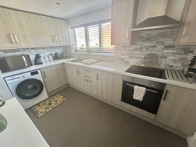 Flat Canberra Court in Blackpool