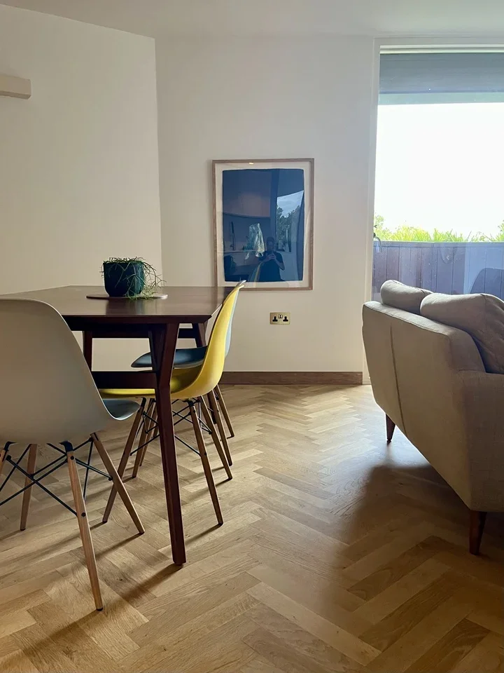 Flat Grosvenor Avenue in Greater London