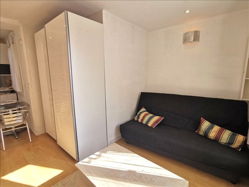 Flat Rue du Ruisseau in Paris