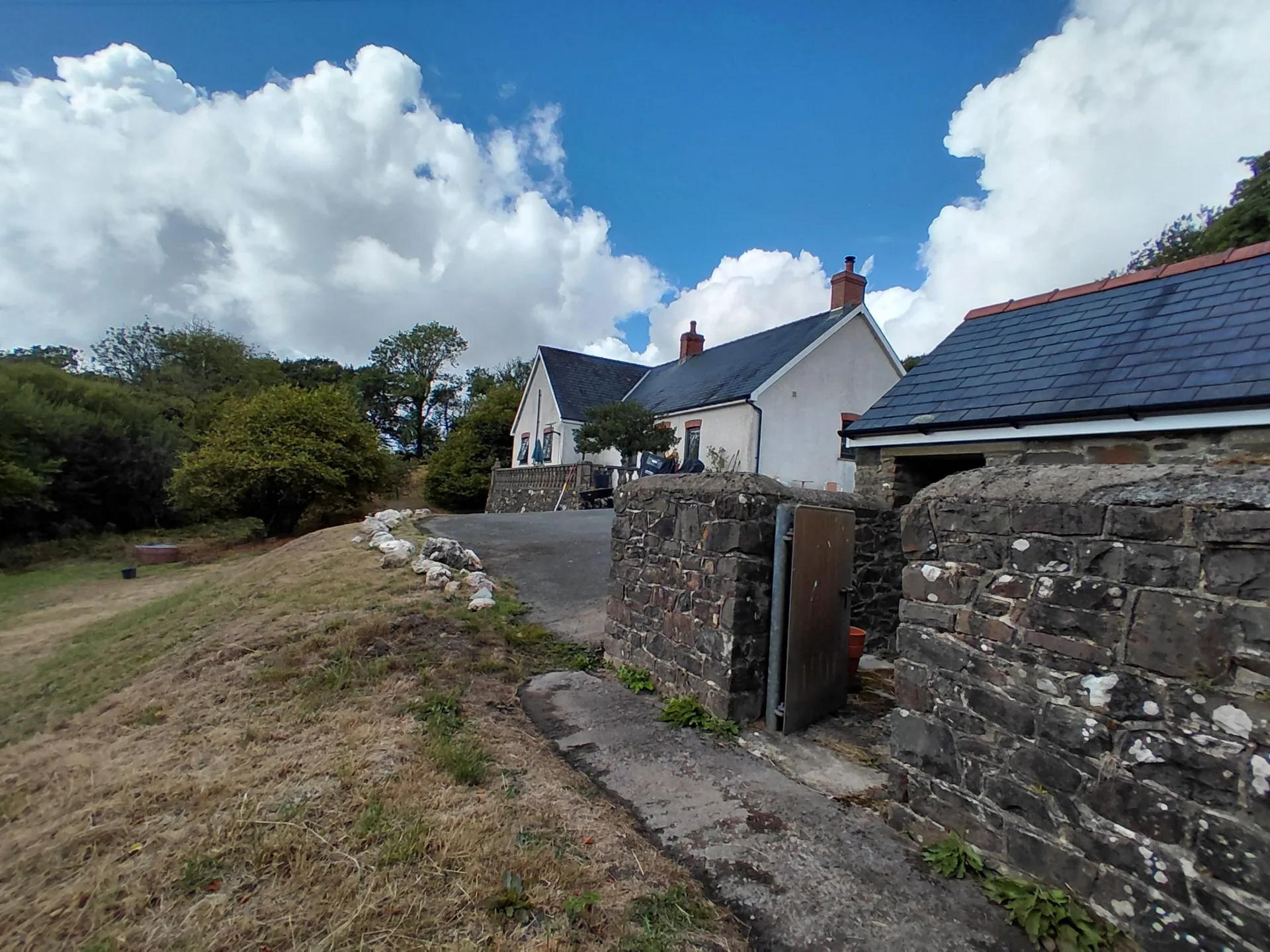 House Feidir Fair in Llanglydwen
