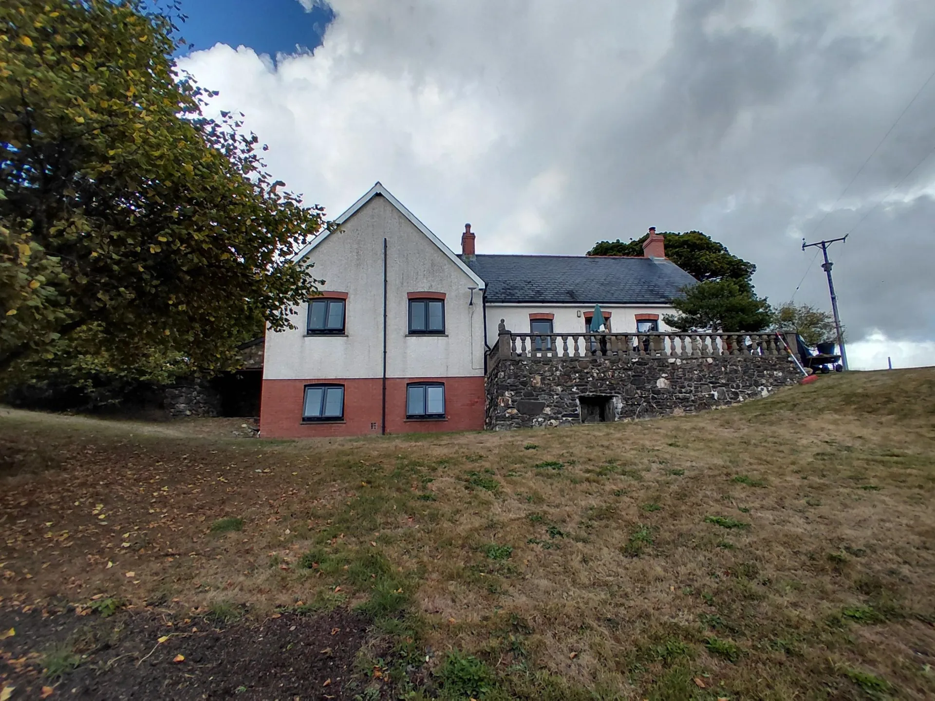 House Feidir Fair in Llanglydwen