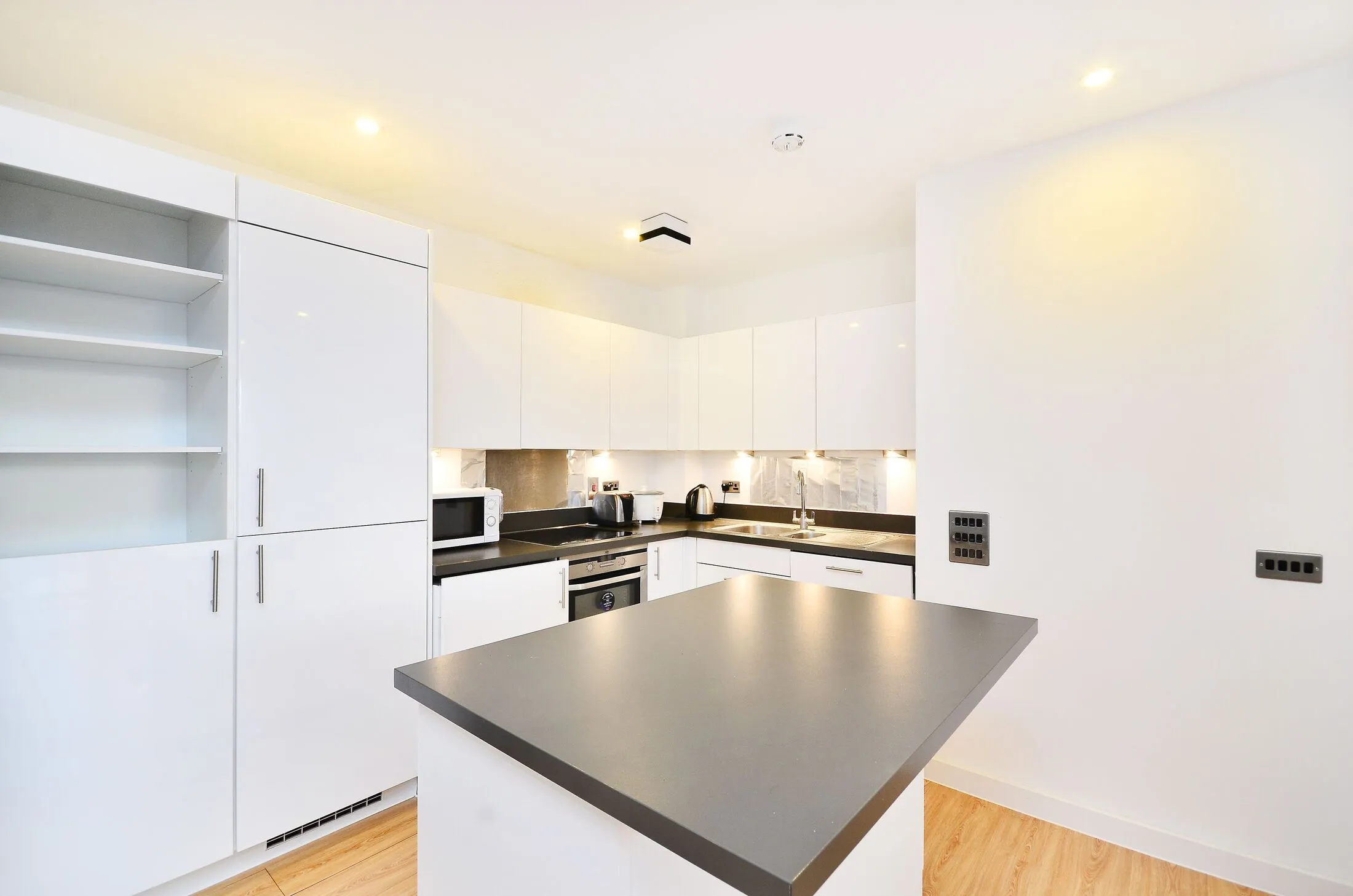 Flat Park Village East in Greater London
