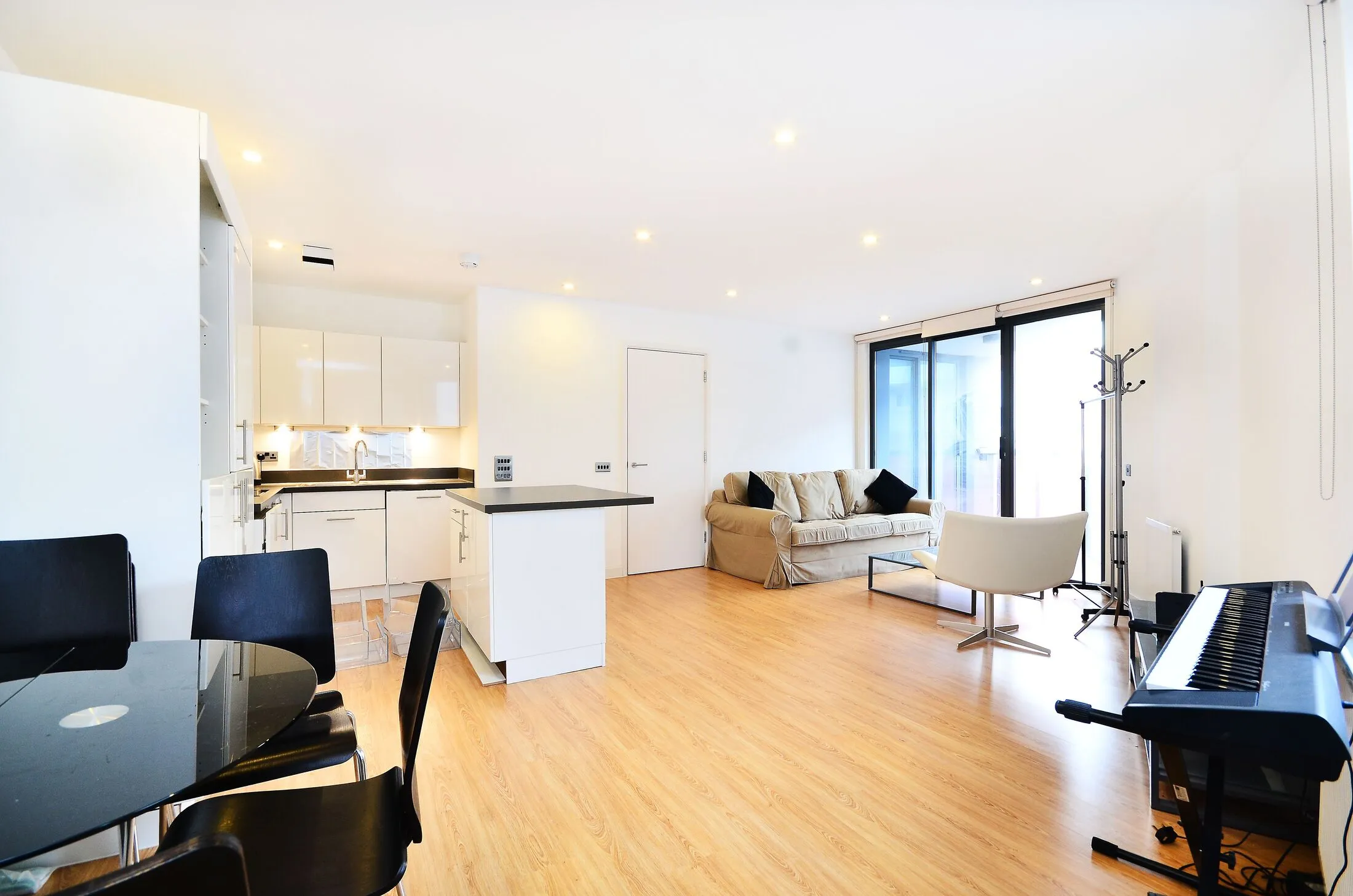 Flat Park Village East in Greater London