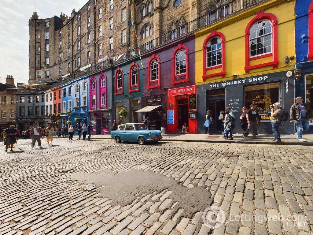 Flat Victoria Street in City of Edinburgh
