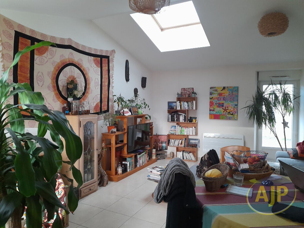 House C 11 in Nouans-les-Fontaines