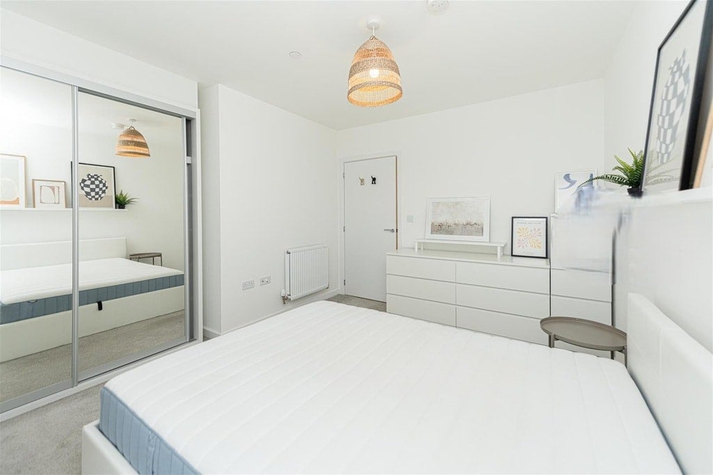 Flat East Acton Lane in Greater London
