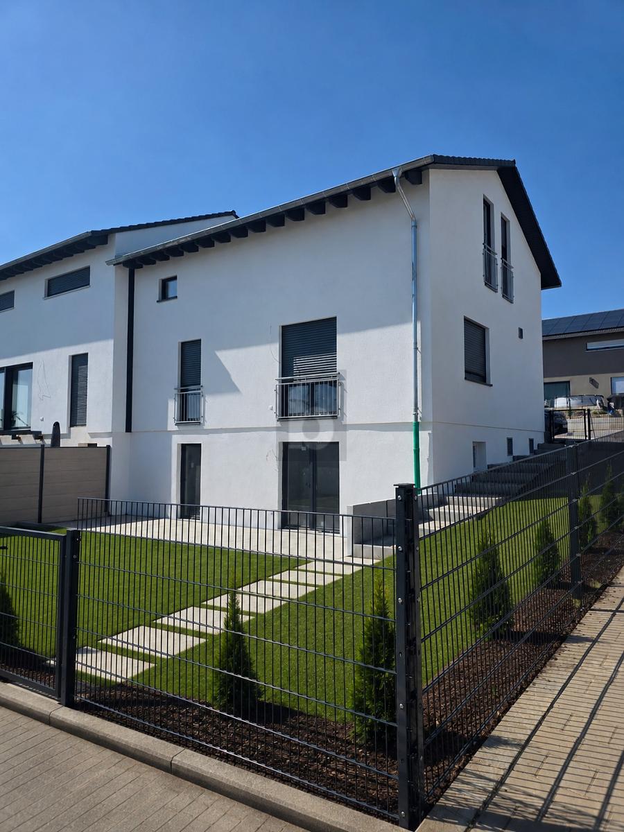 Haus Starkstraße in Kleinmehring