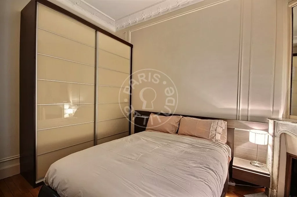 Appartement Rue Raynouard à Paris