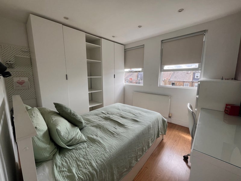 Flat Harrow Road in City of Westminster