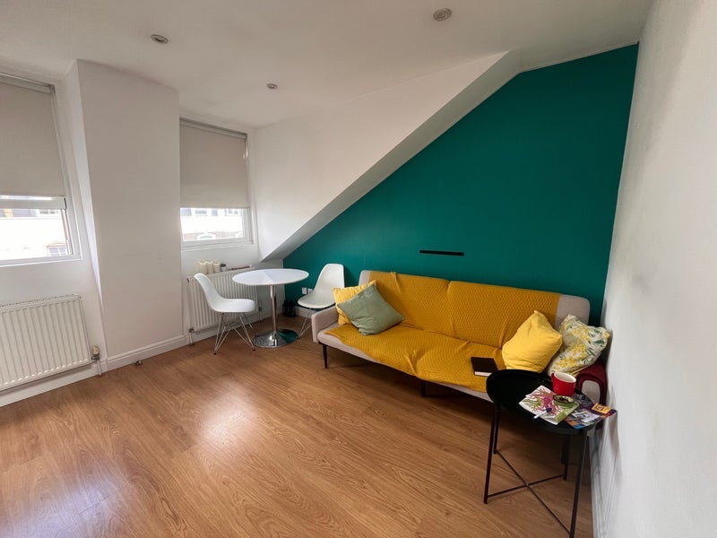 Flat Harrow Road in City of Westminster
