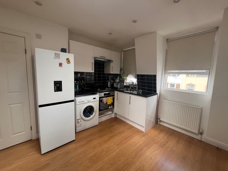 Flat Harrow Road in City of Westminster