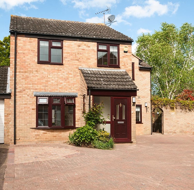 Room Varden Close in Chelmsford
