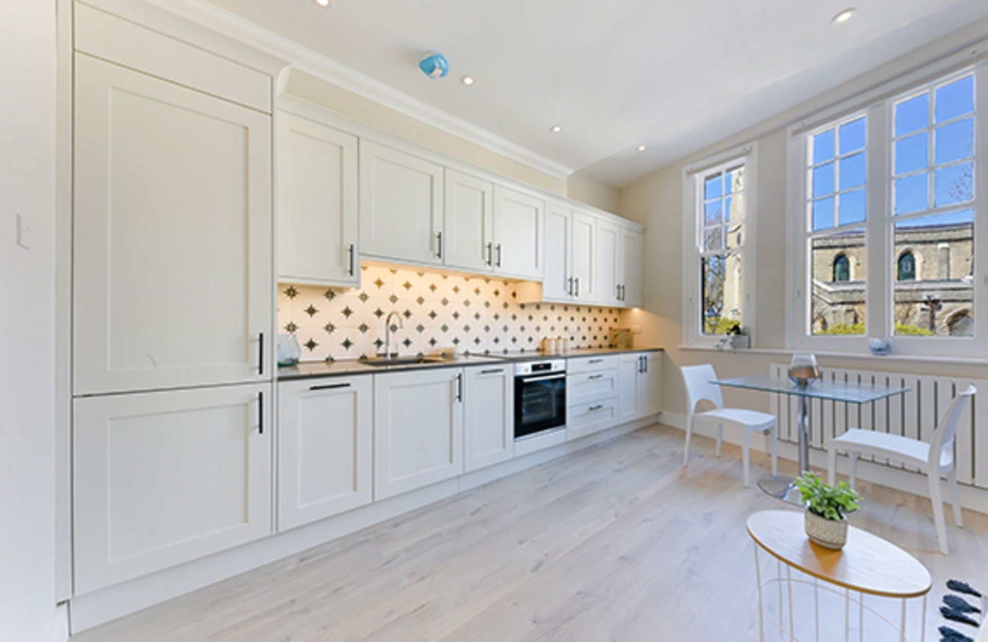 Flat Jerdan Place in Greater London