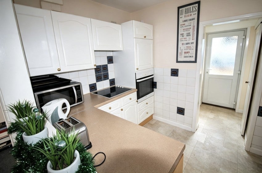 Room Pinhoe Road in Exeter