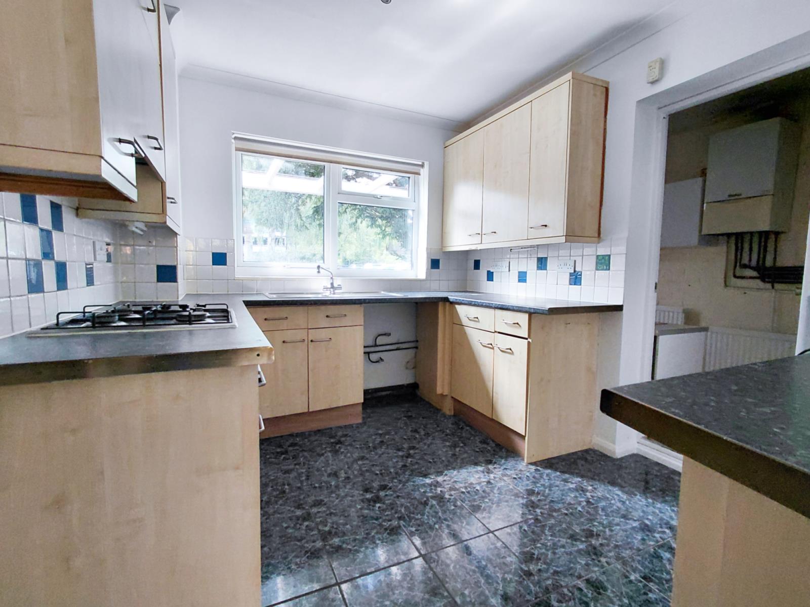 House The Knoll in Greater London
