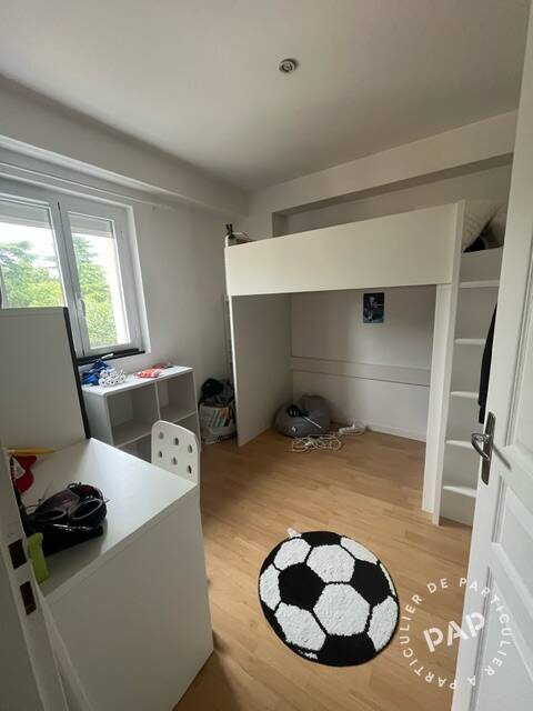 Flat Rue de Montjay in Bures-sur-Yvette