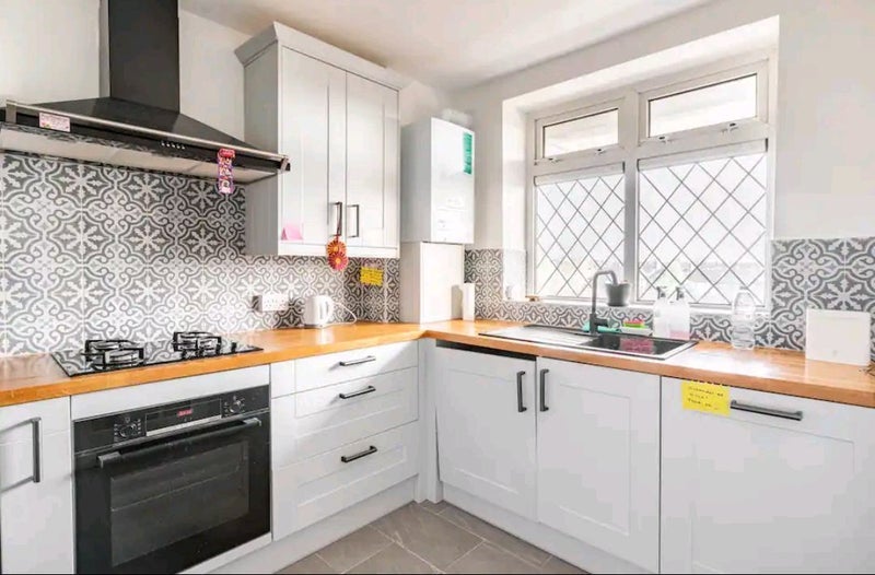 Room Lucas Road in Greater London