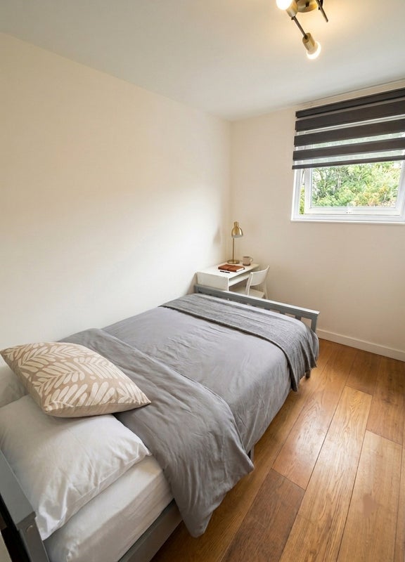 Room Woolmer Gardens in Greater London