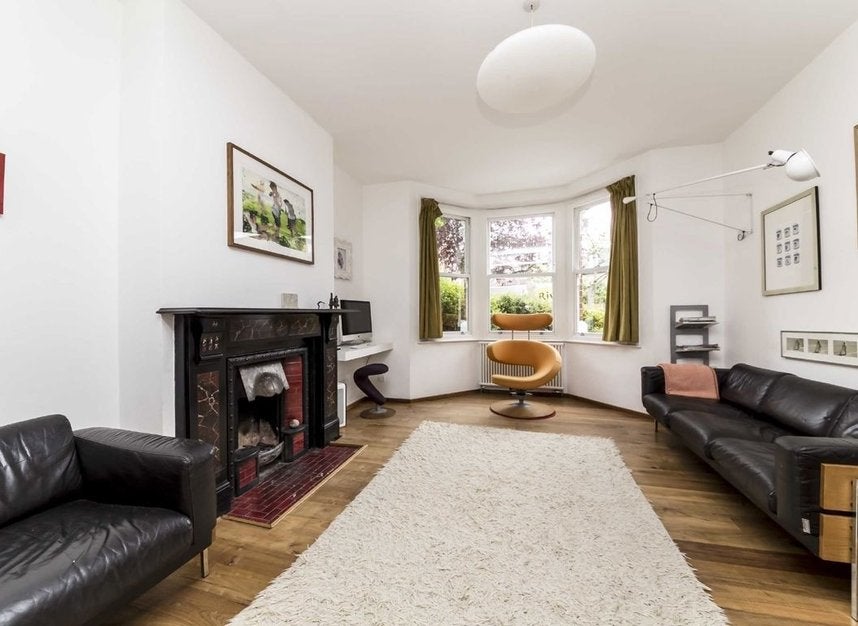 House Coval Road in Greater London