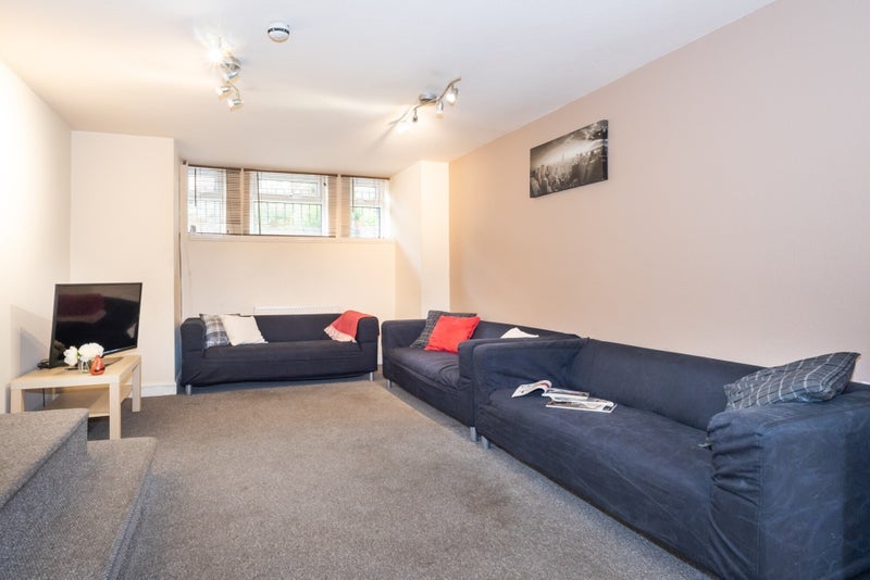 Room Manor Terrace in Leeds