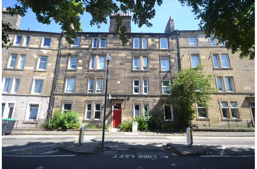 Flat Westfield Road in City of Edinburgh