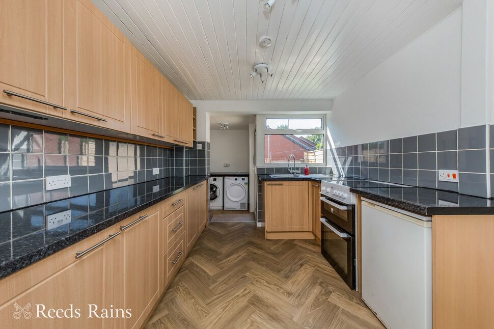 House Kirkstall Close in Macclesfield