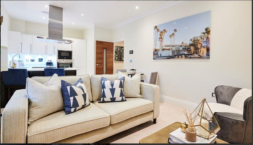 Flat Rainville Road in Greater London
